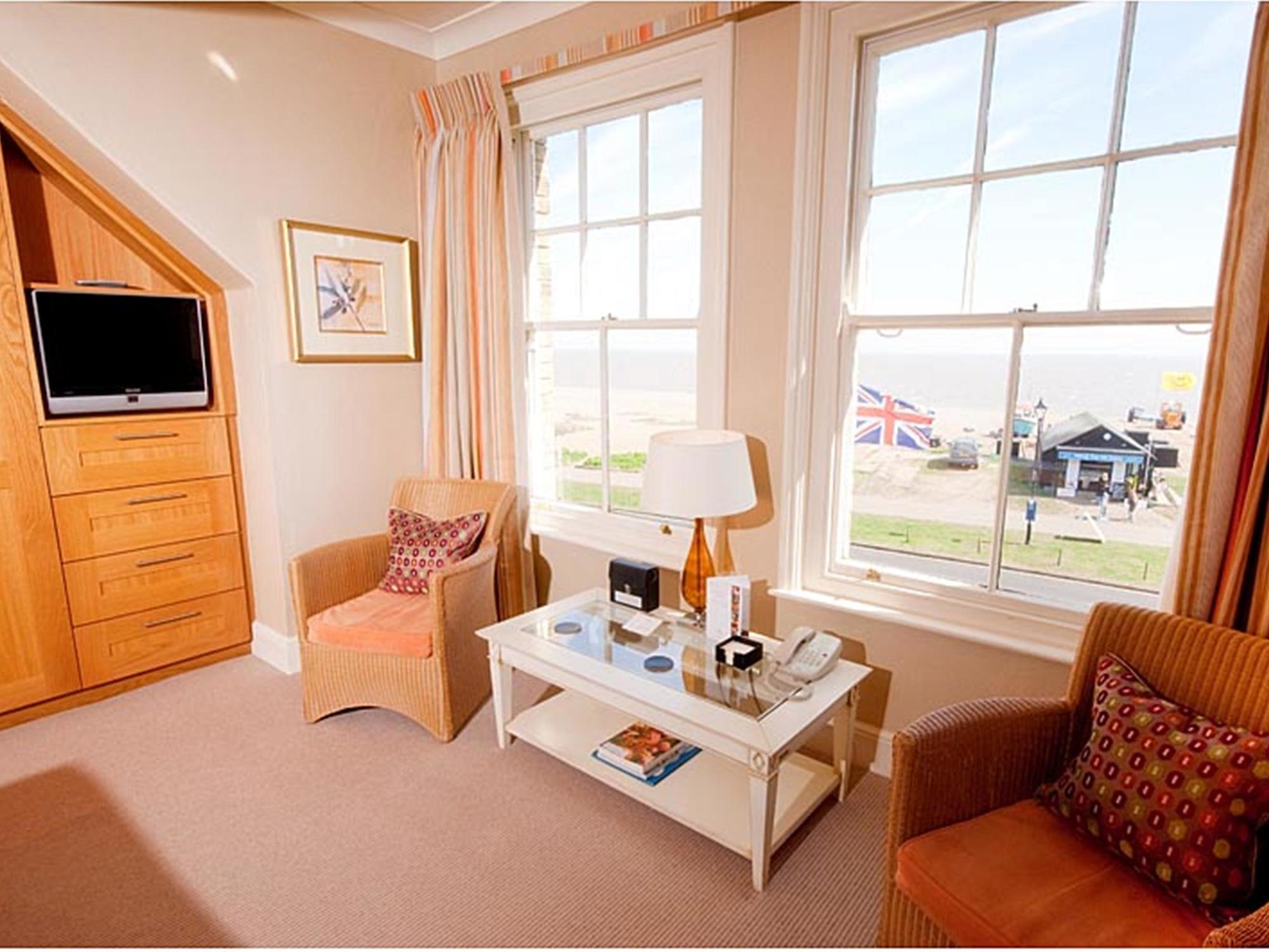 Wentworth Hotel Aldeburgh Bagian luar foto