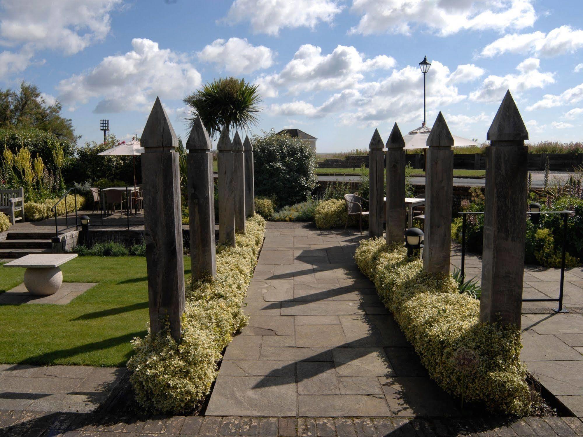 Wentworth Hotel Aldeburgh Bagian luar foto