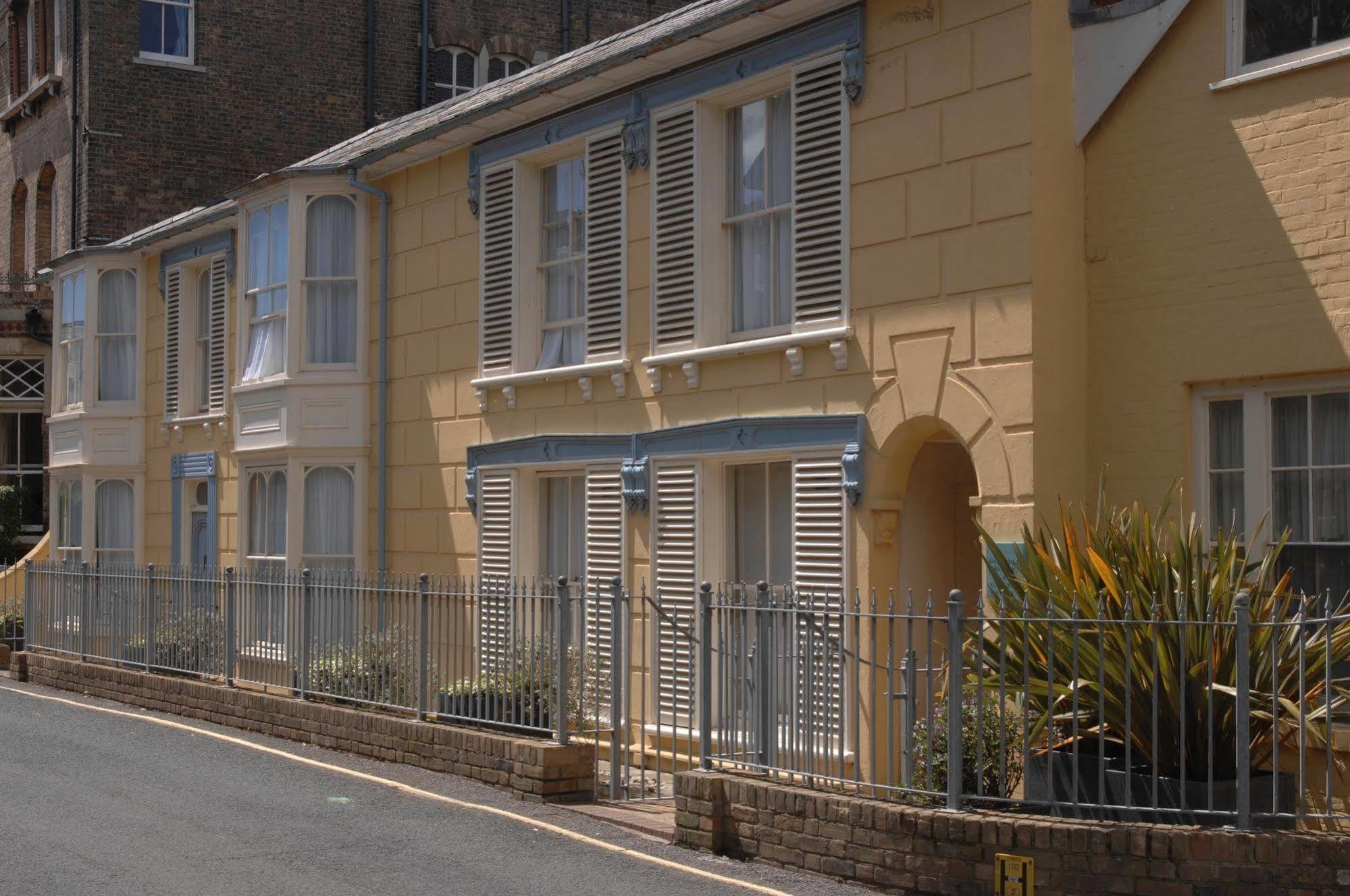 Wentworth Hotel Aldeburgh Bagian luar foto