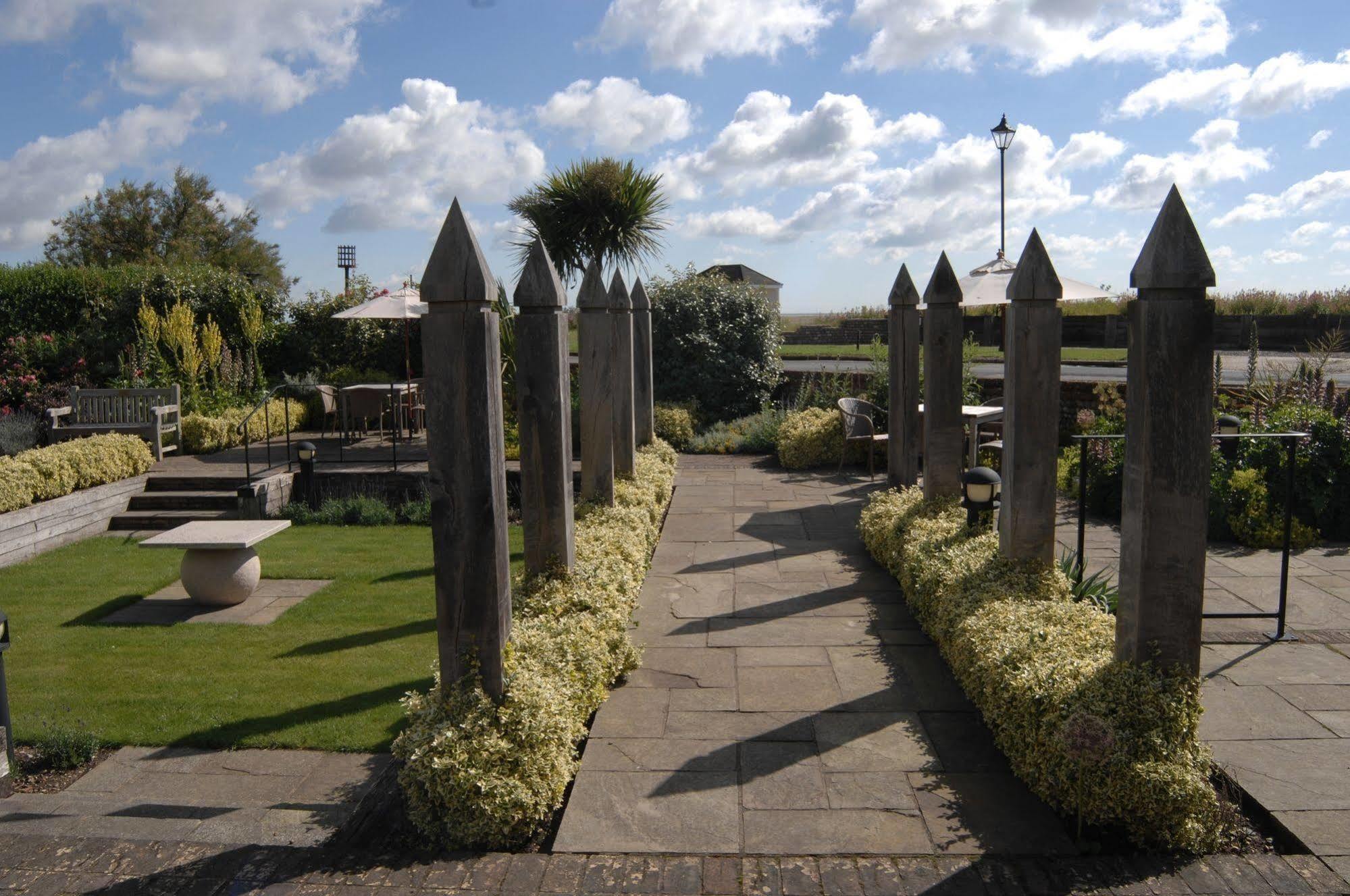 Wentworth Hotel Aldeburgh Bagian luar foto